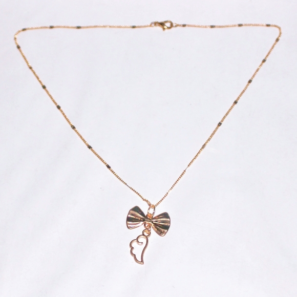 Angel wing bow Necklace - Picture 3 of 6